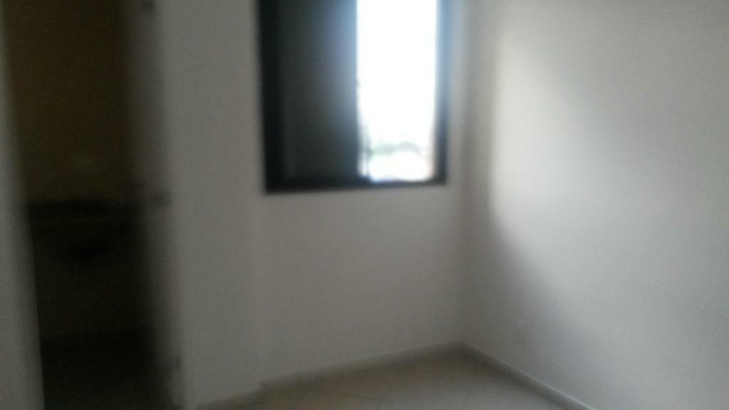 Apartamento para alugar com 2 quartos, 60m² - Foto 2