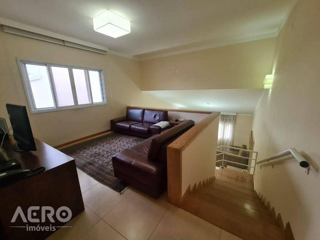 Casa de Condomínio à venda com 3 quartos, 300m² - Foto 29