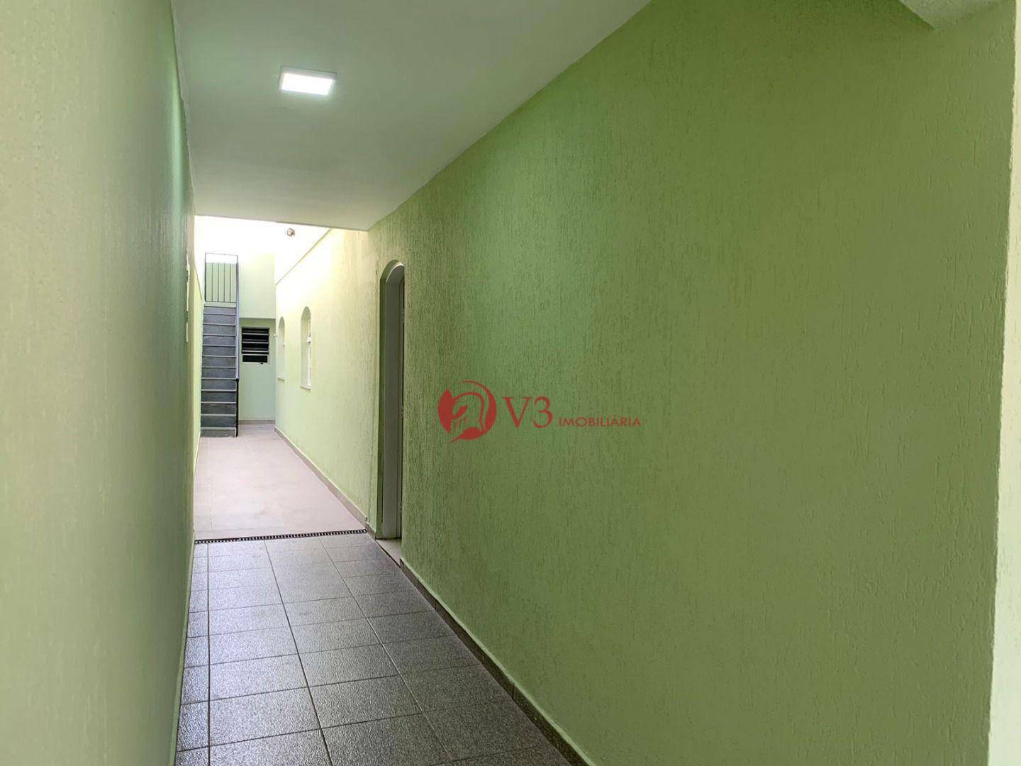 Sobrado à venda e aluguel com 3 quartos, 250m² - Foto 10