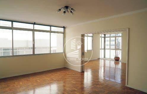 Apartamento à venda com 4 quartos, 228m² - Foto 20