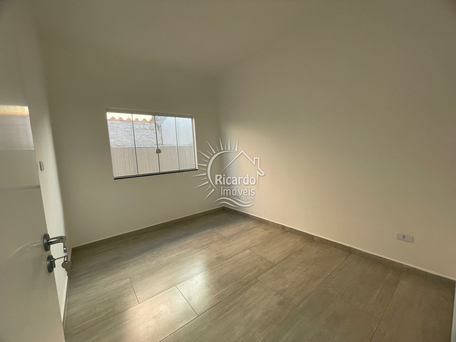 Casa à venda com 3 quartos, 75m² - Foto 10