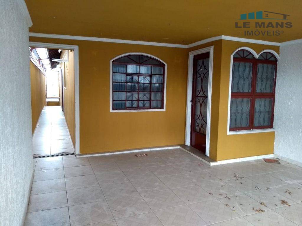 Casa à venda com 2 quartos, 150m² - Foto 1