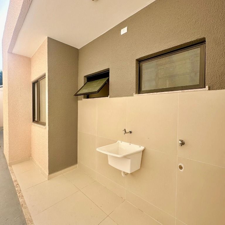 Casa à venda com 3 quartos, 107m² - Foto 13