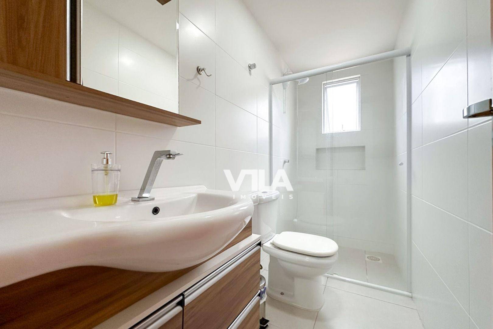 Apartamento à venda com 2 quartos, 77m² - Foto 11