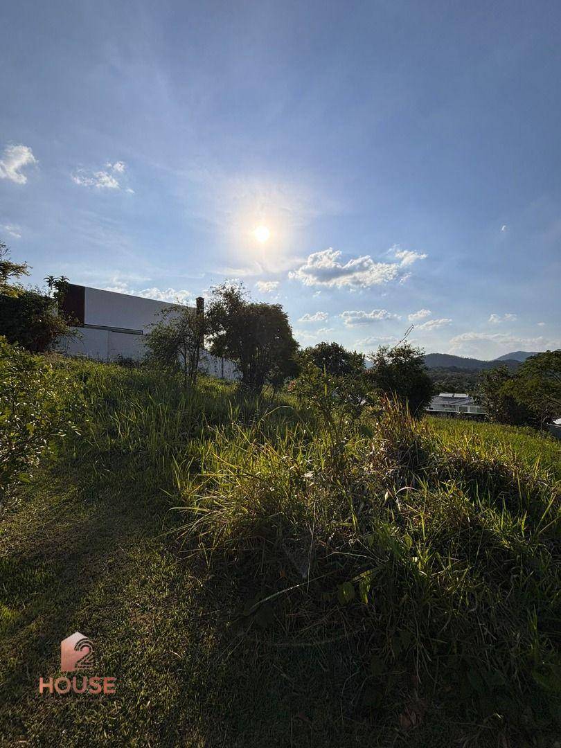 Loteamento e Condomínio, 840 m² - Foto 2