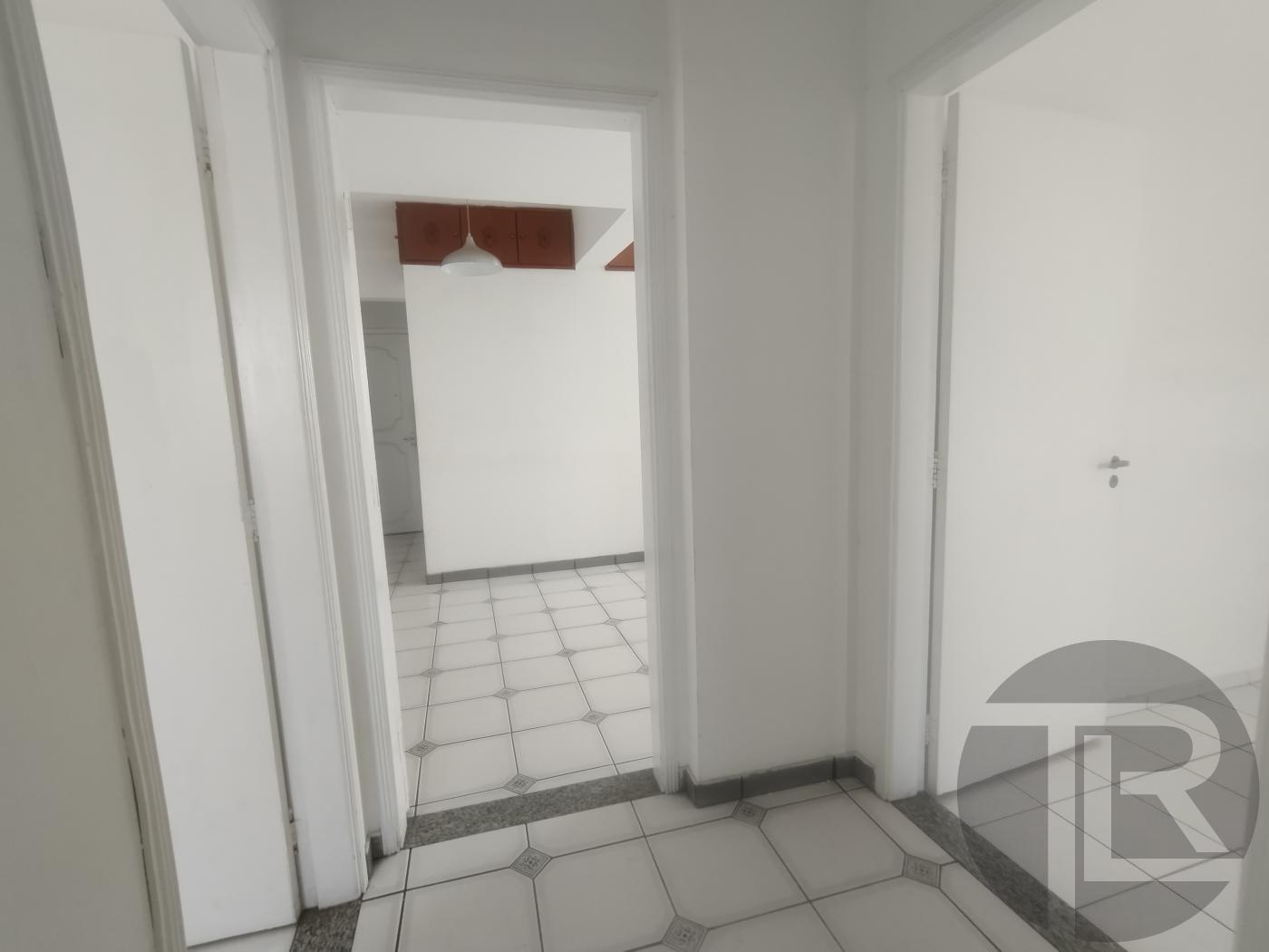 Apartamento para alugar com 2 quartos, 68m² - Foto 23