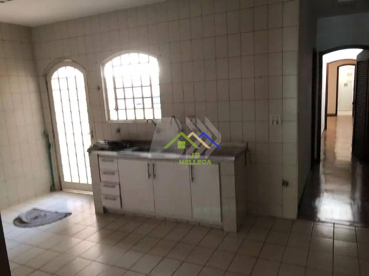 Sobrado à venda com 1 quarto, 128m² - Foto 9