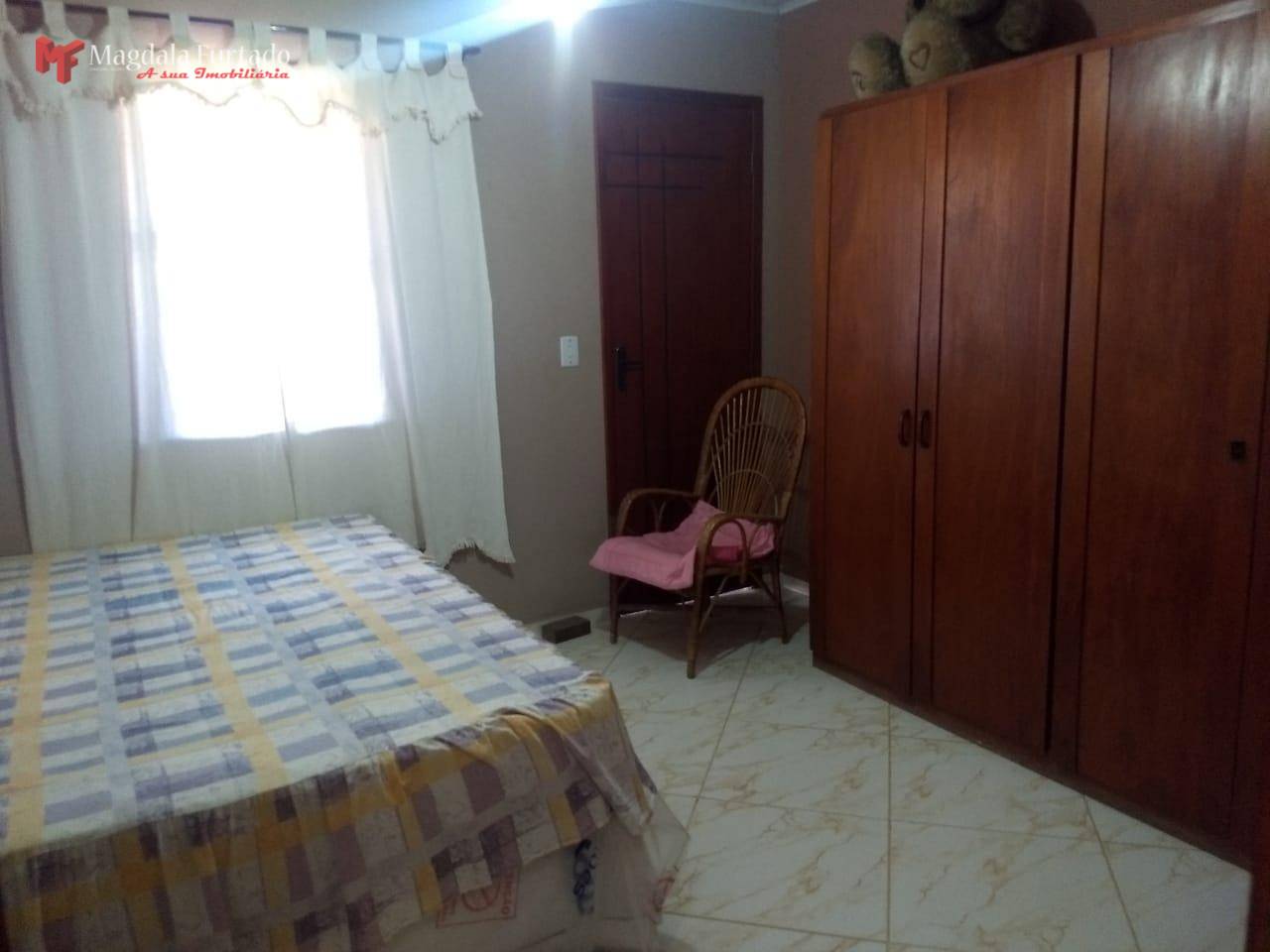 Casa à venda com 2 quartos, 70m² - Foto 10