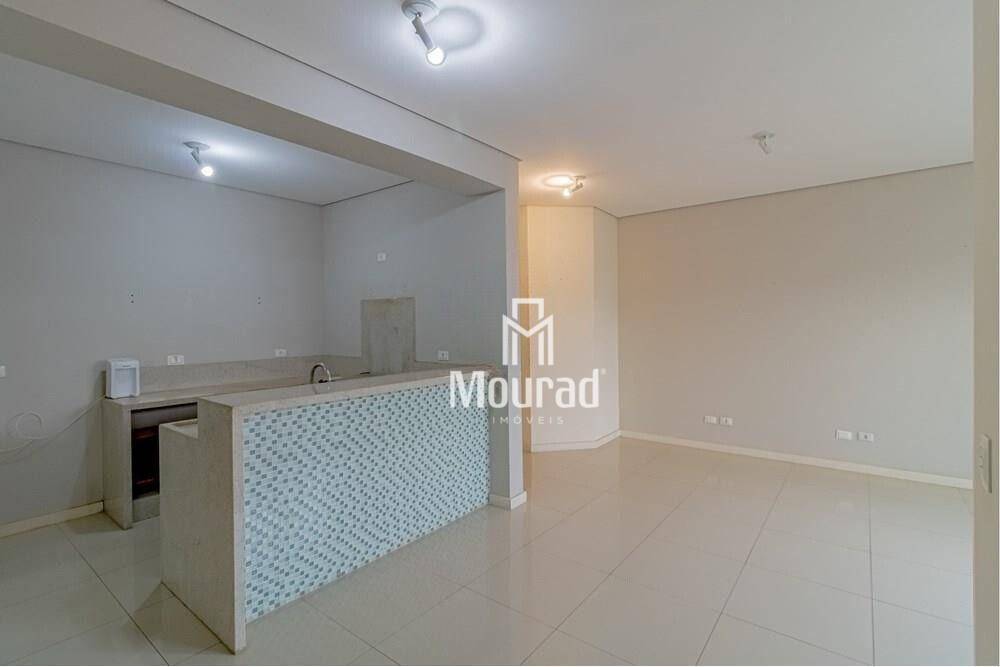 Apartamento à venda com 3 quartos, 121m² - Foto 4