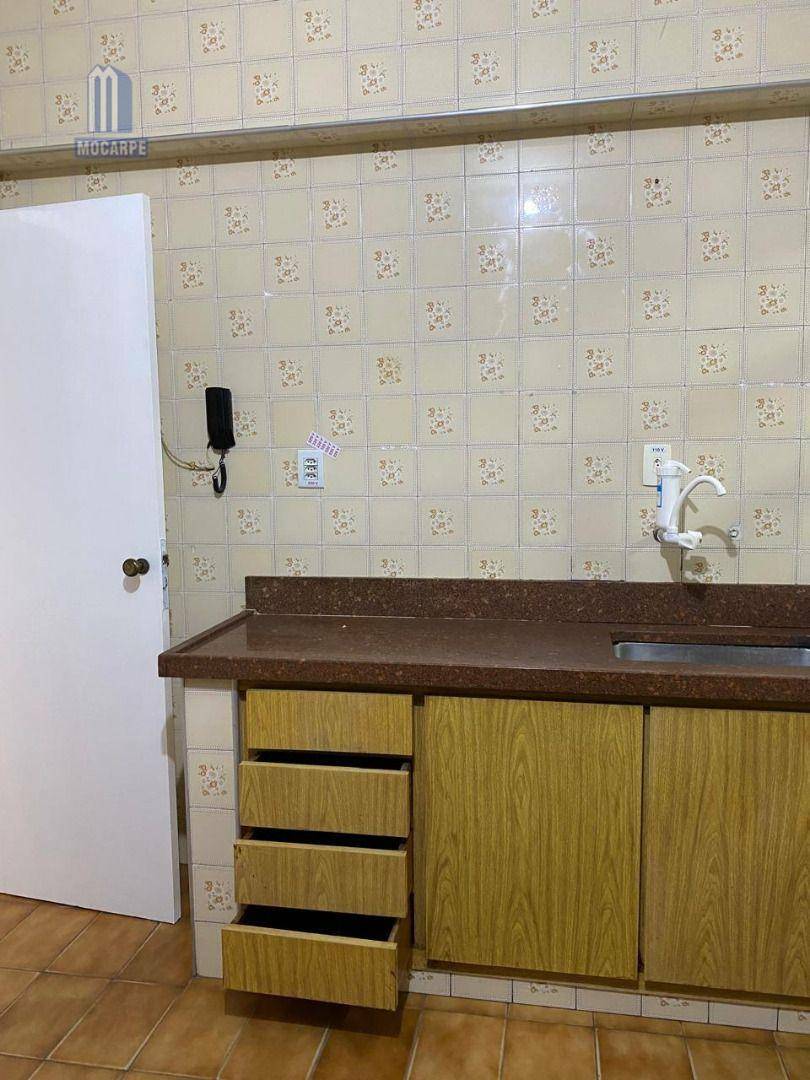 Apartamento para alugar com 2 quartos, 100m² - Foto 11
