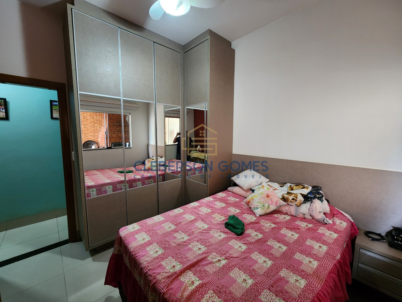 Casa à venda com 3 quartos, 201m² - Foto 16