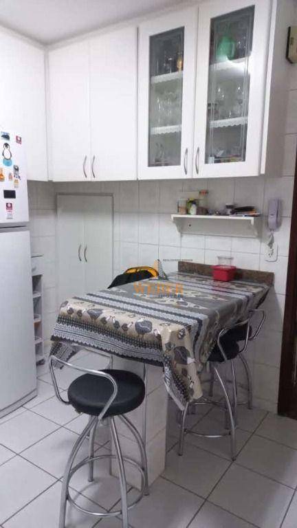 Sobrado à venda com 3 quartos, 120m² - Foto 17