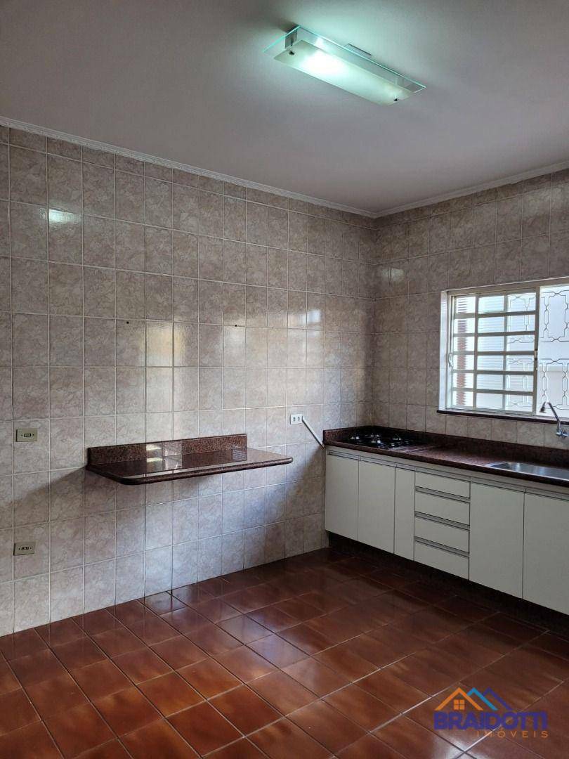 Casa à venda com 2 quartos, 125m² - Foto 6