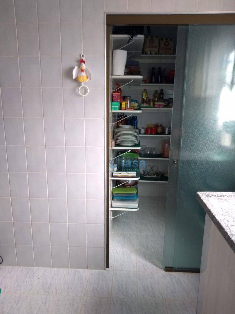 Apartamento à venda com 3 quartos, 140m² - Foto 30