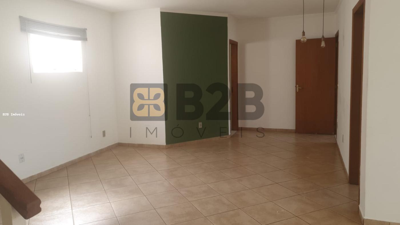 Casa à venda com 3 quartos, 192m² - Foto 4