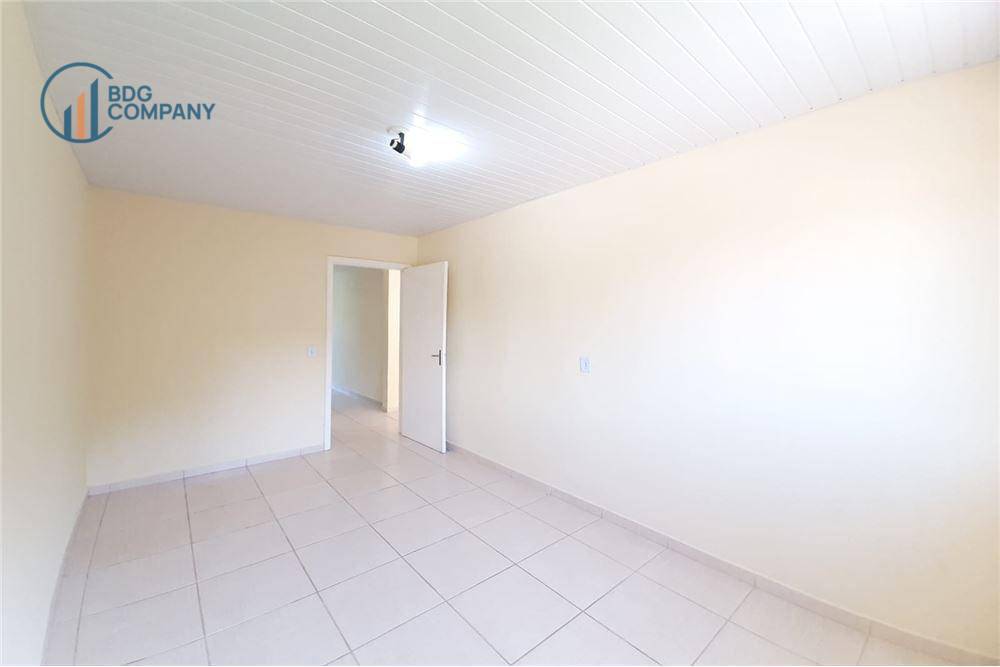 Casa à venda com 2 quartos, 90m² - Foto 17