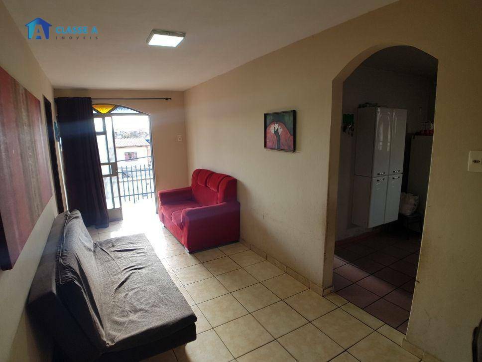 Casa de Condomínio à venda com 3 quartos, 380m² - Foto 4