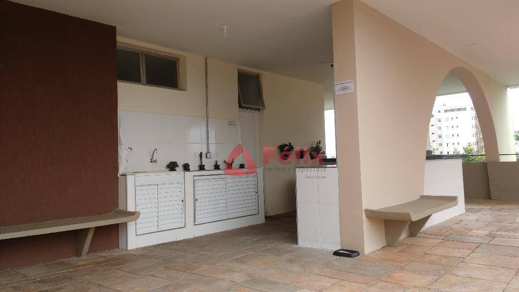 Apartamento à venda com 3 quartos, 97m² - Foto 14