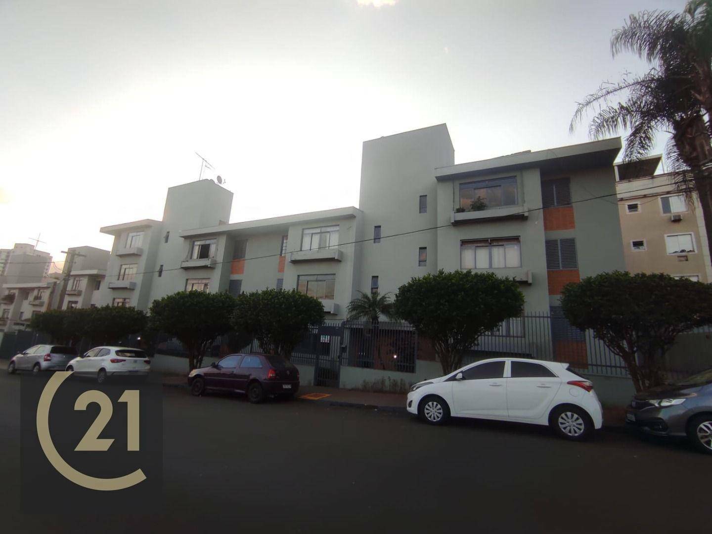 Apartamento à venda com 3 quartos, 76m² - Foto 1