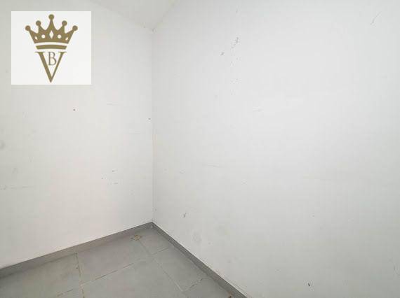 Casa à venda e aluguel com 3 quartos, 220m² - Foto 3