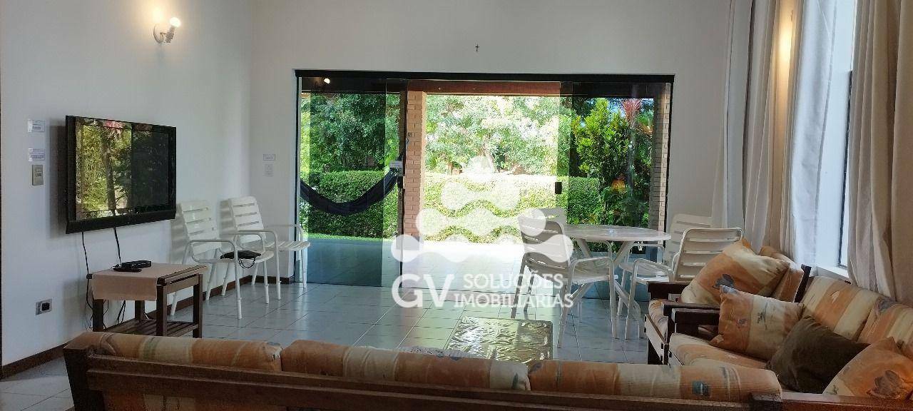 Casa de Condomínio à venda com 4 quartos, 268m² - Foto 3