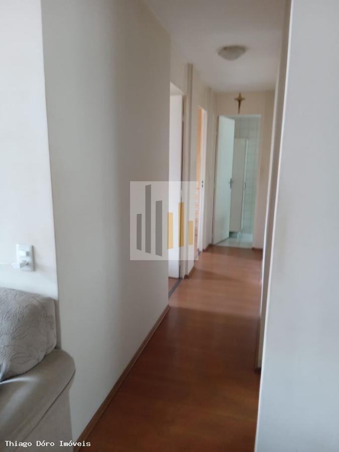 Apartamento à venda com 2 quartos, 55m² - Foto 4