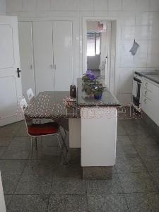 Apartamento à venda com 4 quartos, 230m² - Foto 18