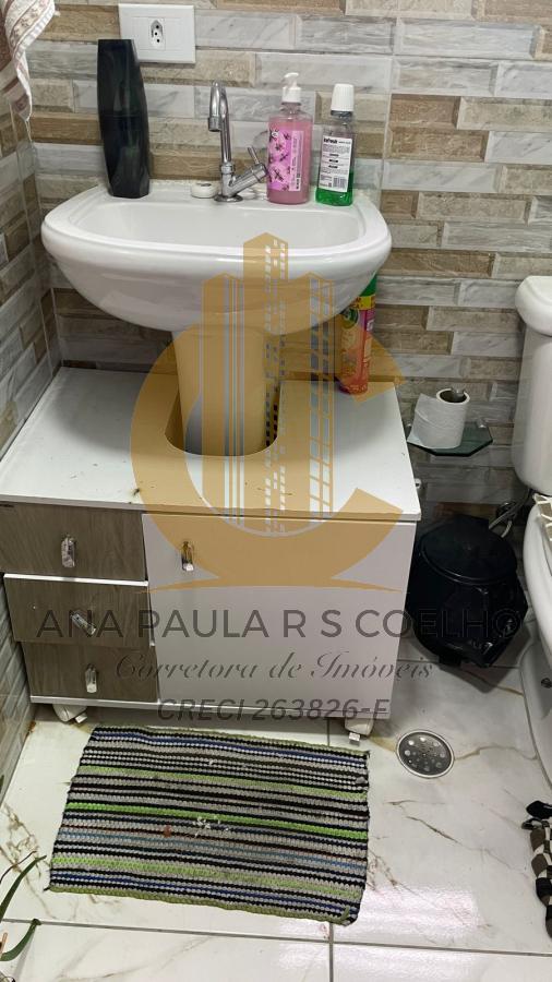 Apartamento para alugar com 2 quartos, 40m² - Foto 15