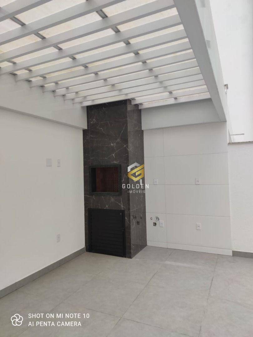 Sobrado à venda com 3 quartos, 220m² - Foto 3