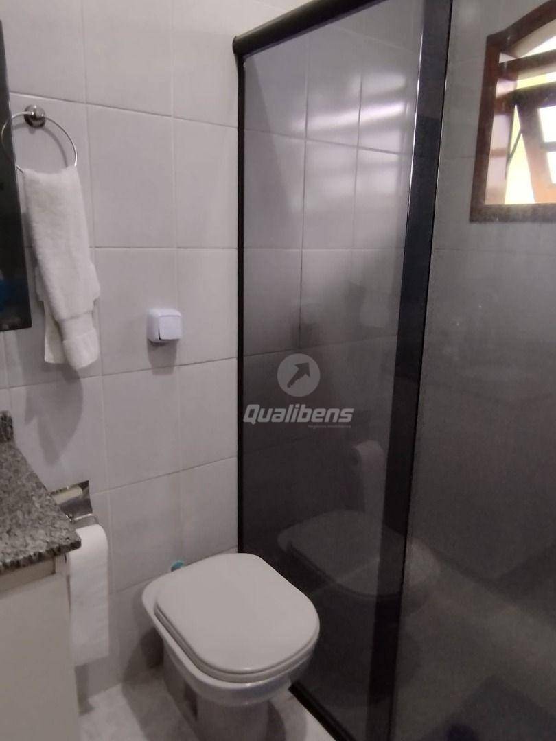 Sobrado à venda com 3 quartos, 371m² - Foto 13