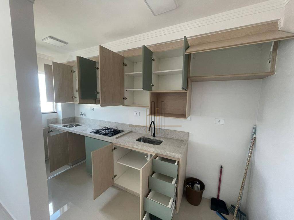 Apartamento à venda com 2 quartos, 45m² - Foto 3