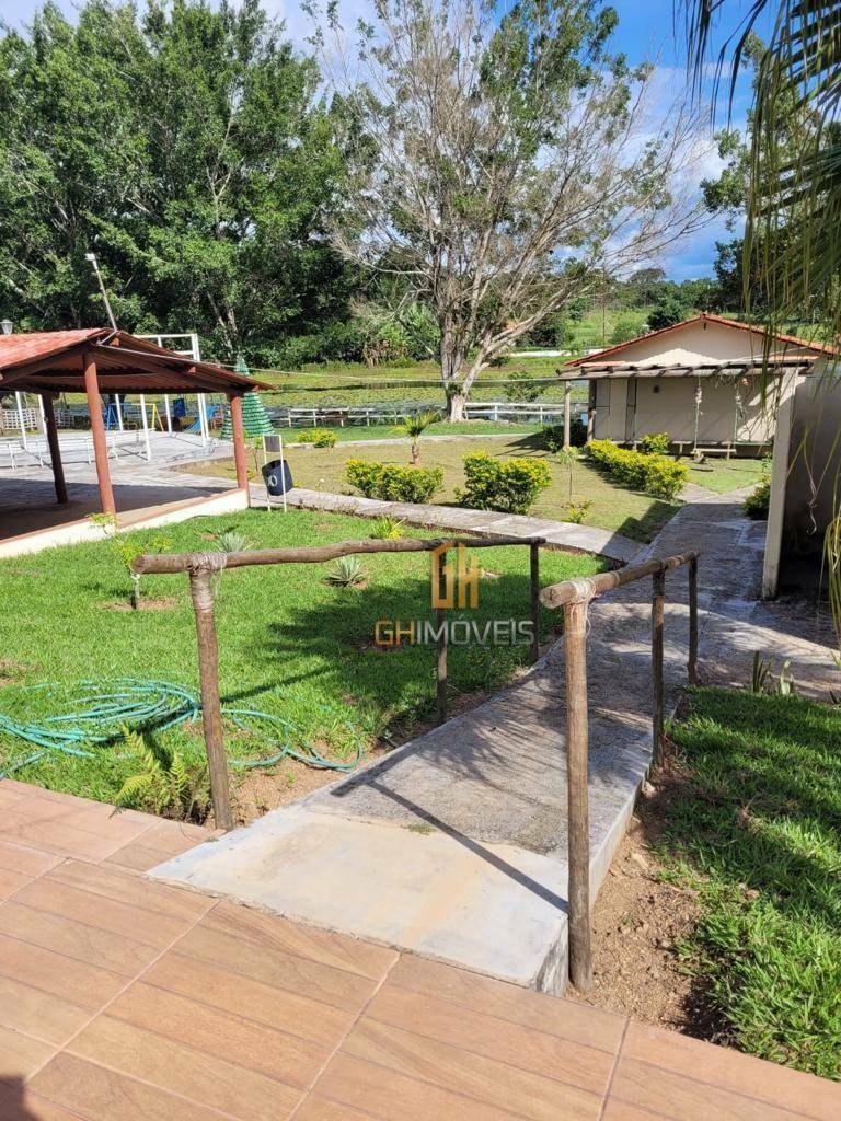 Chácara à venda com 4 quartos, 720m² - Foto 12