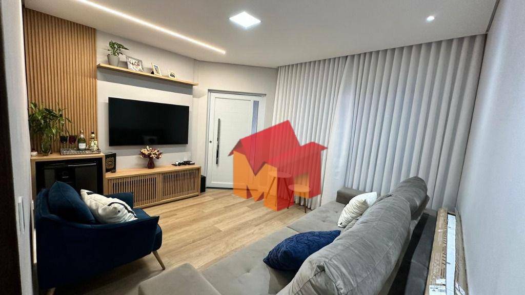 Casa à venda com 3 quartos, 170m² - Foto 1