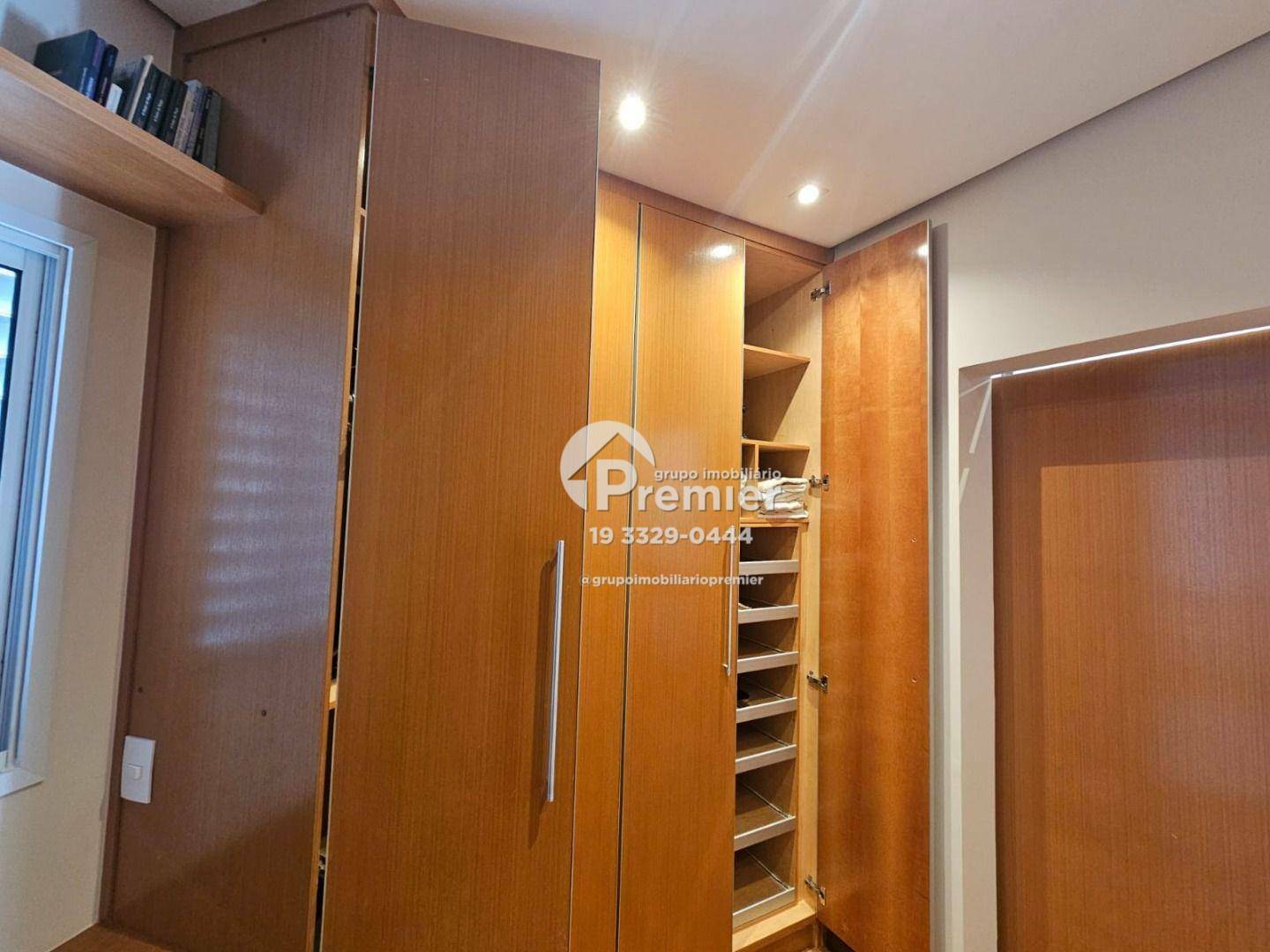 Casa à venda com 4 quartos, 293m² - Foto 4