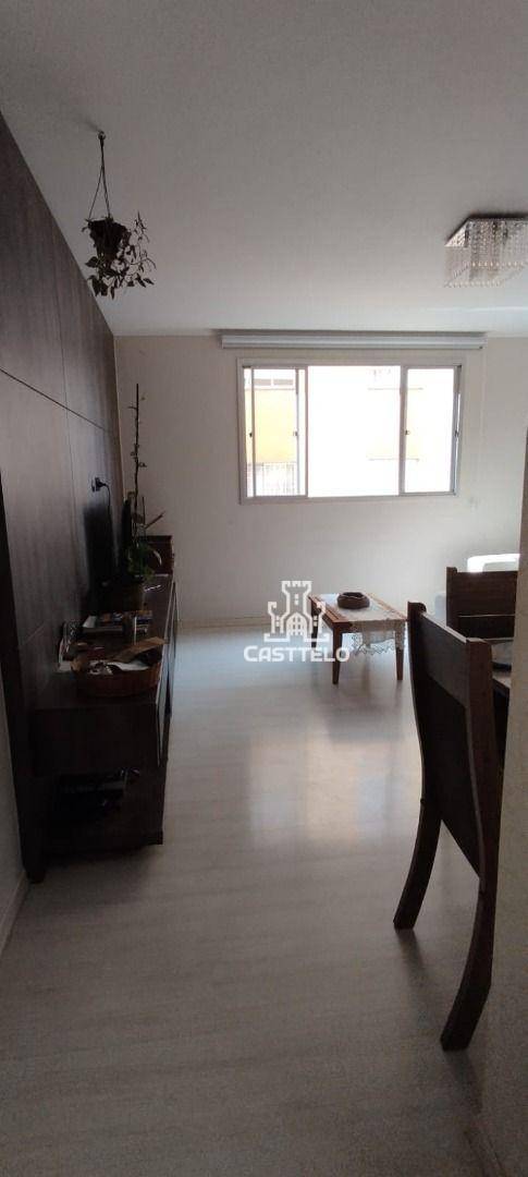 Apartamento à venda com 3 quartos, 64m² - Foto 2