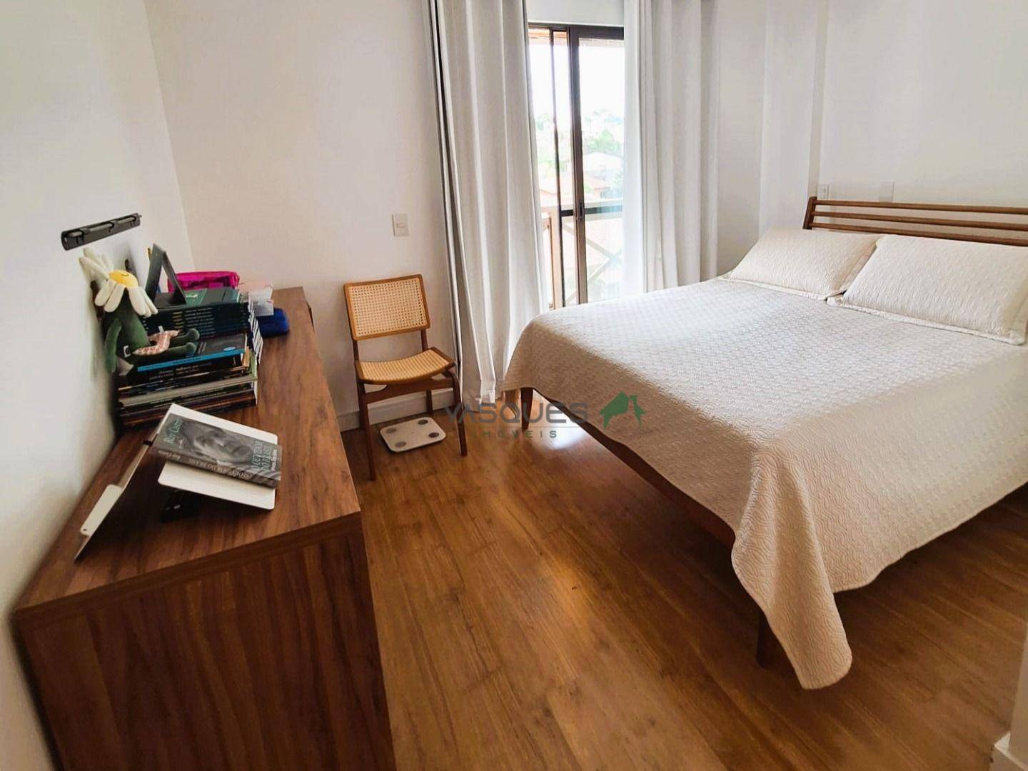 Apartamento à venda com 3 quartos, 120m² - Foto 11