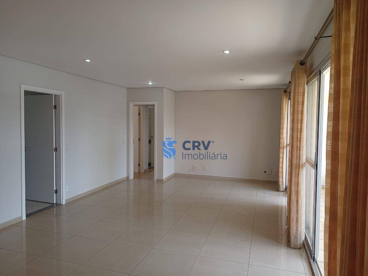 Apartamento à venda com 3 quartos, 122m² - Foto 3