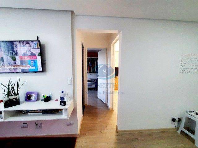 Apartamento à venda com 2 quartos, 50m² - Foto 2