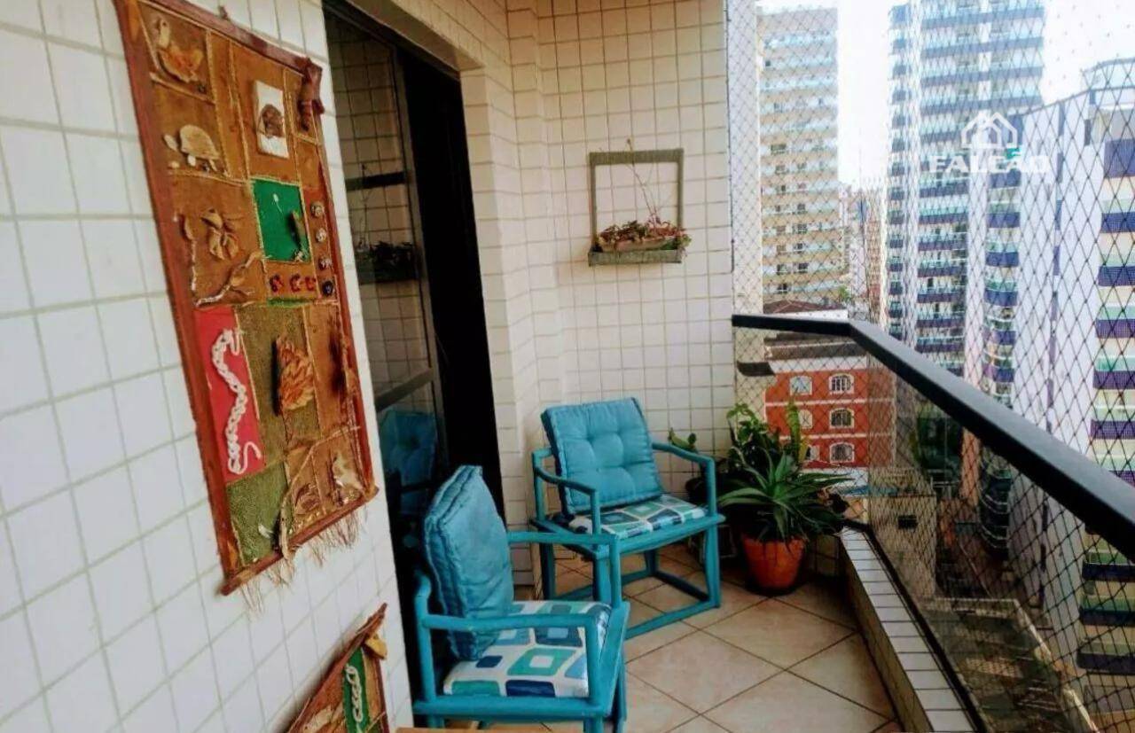 Cobertura à venda com 4 quartos, 350m² - Foto 2