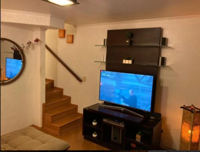 Casa de Condomínio à venda com 3 quartos, 200m² - Foto 1