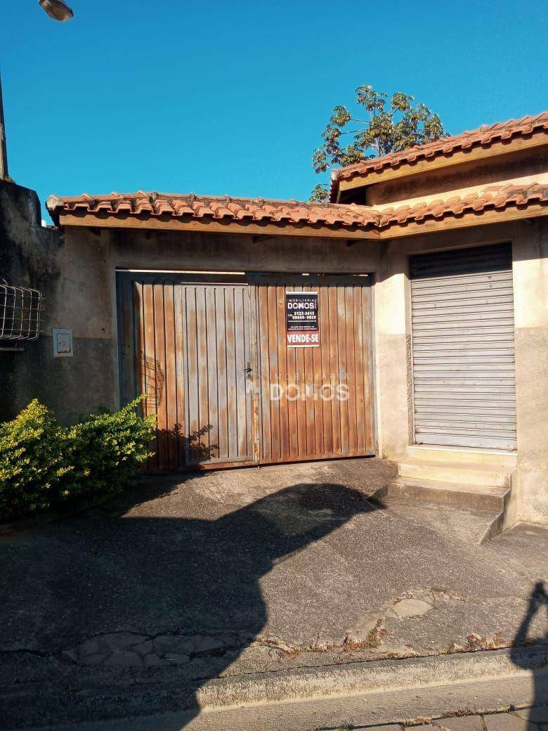 Sobrado à venda com 4 quartos, 251m² - Foto 1