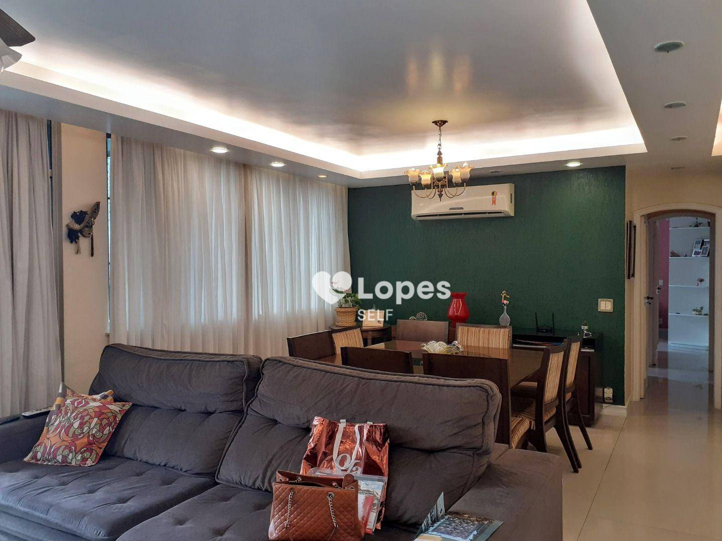 Apartamento à venda com 4 quartos, 158m² - Foto 4