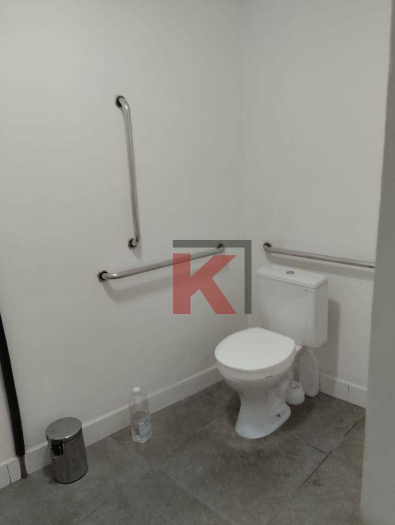 Sobrado para alugar com 1 quarto, 225m² - Foto 18