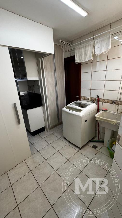 Apartamento à venda com 3 quartos, 120m² - Foto 24