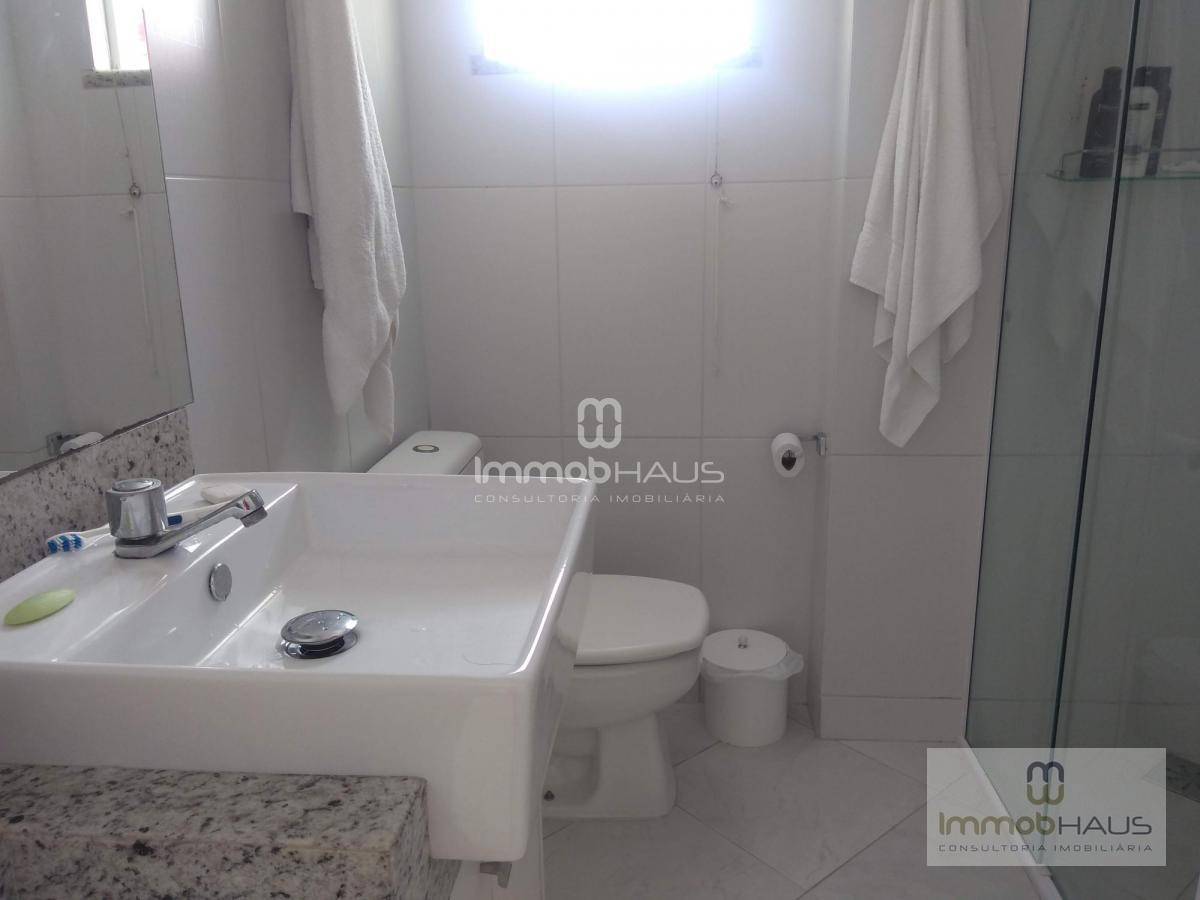 Apartamento à venda com 3 quartos, 186m² - Foto 27