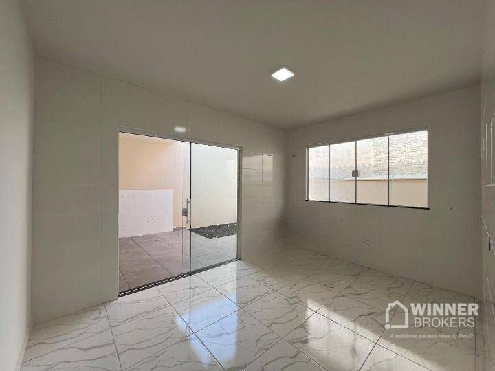 Casa à venda com 3 quartos, 88m² - Foto 9