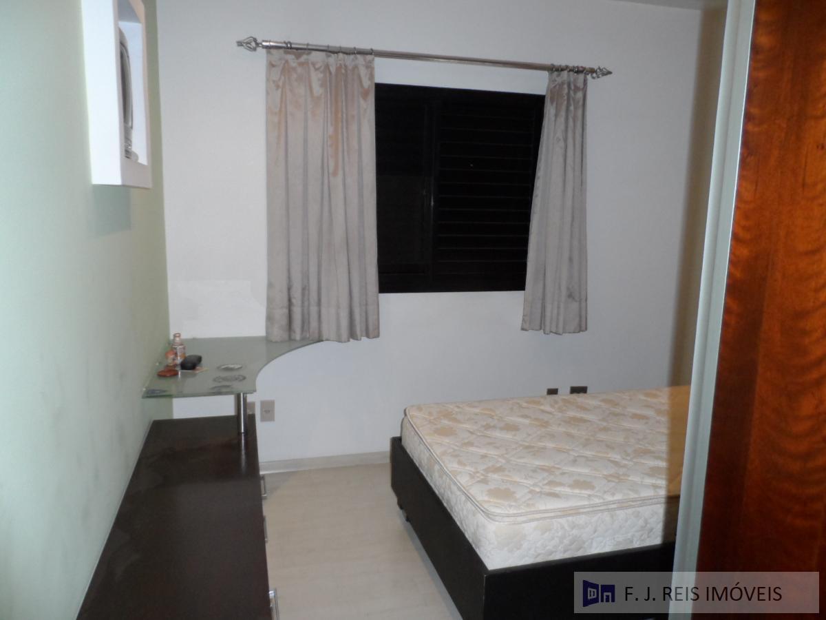 Apartamento à venda com 3 quartos, 180m² - Foto 27