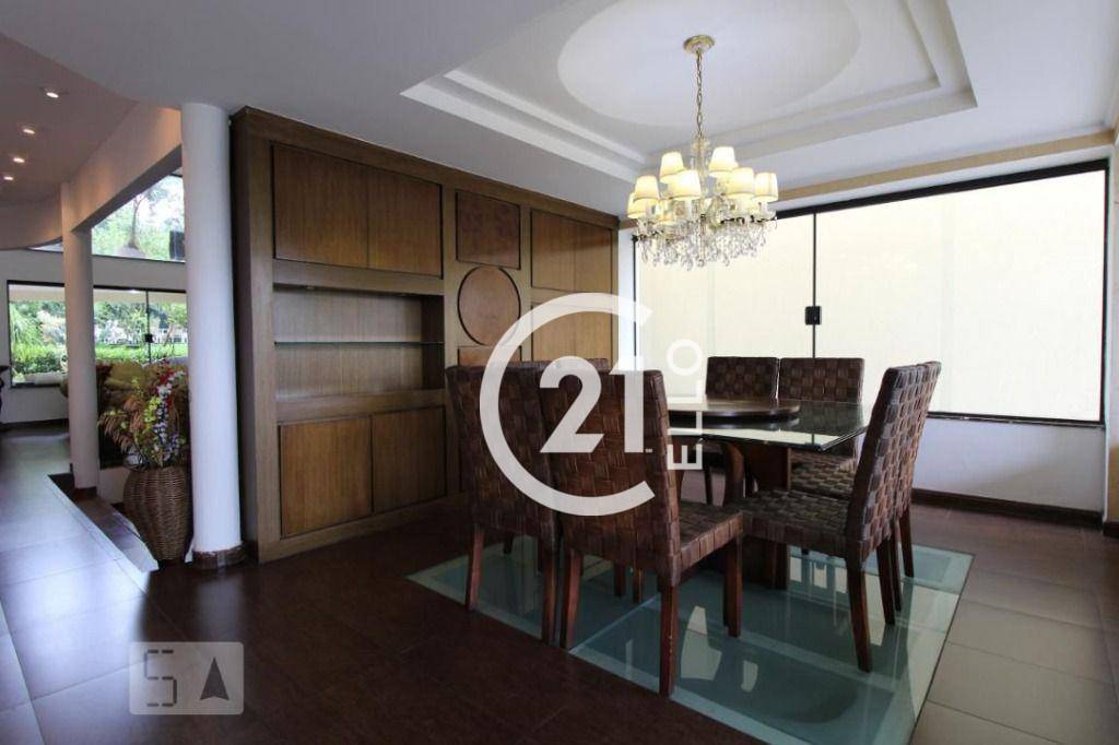 Casa de Condomínio à venda e aluguel com 4 quartos, 700m² - Foto 23