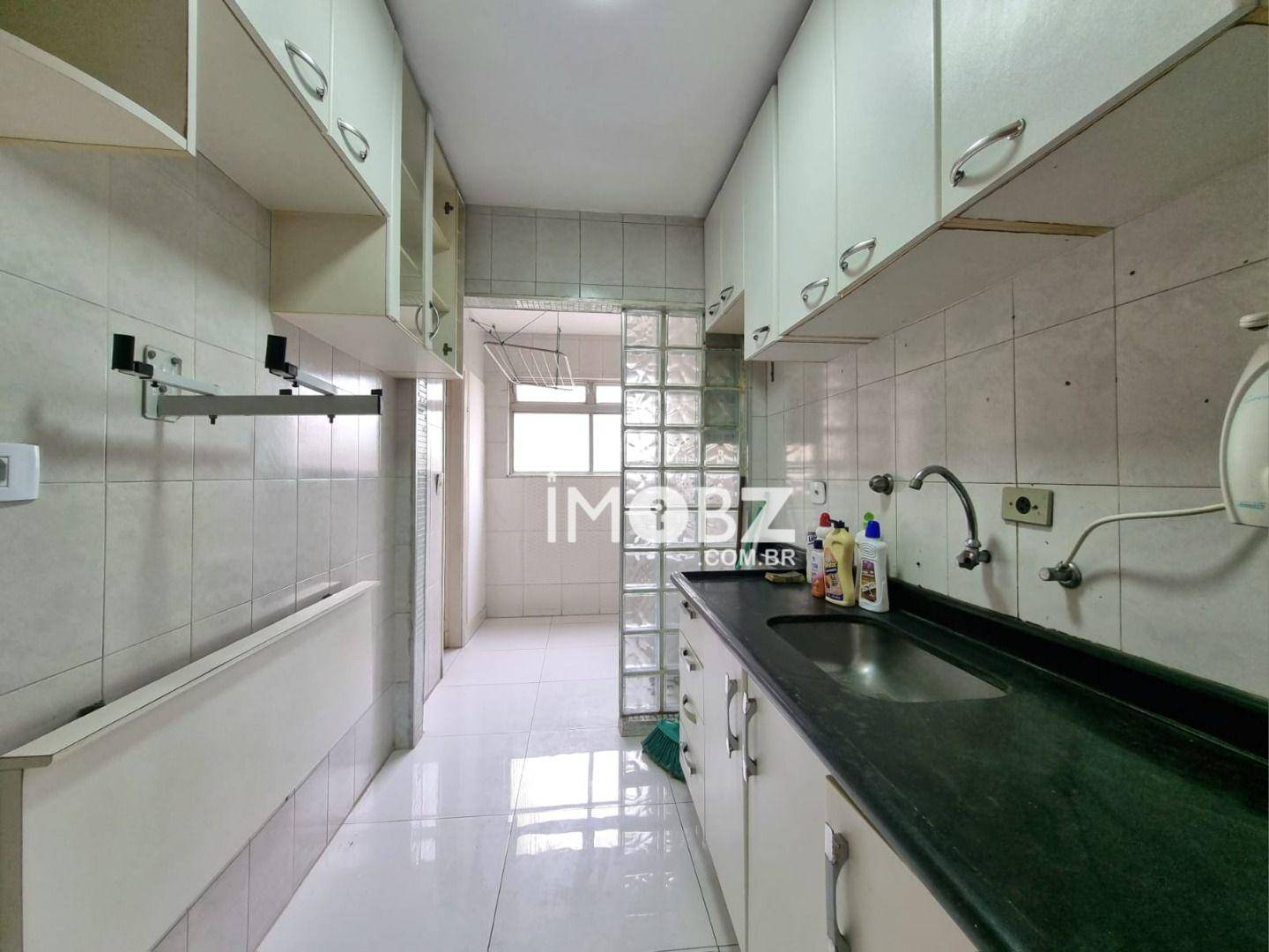 Apartamento à venda com 3 quartos, 70m² - Foto 7