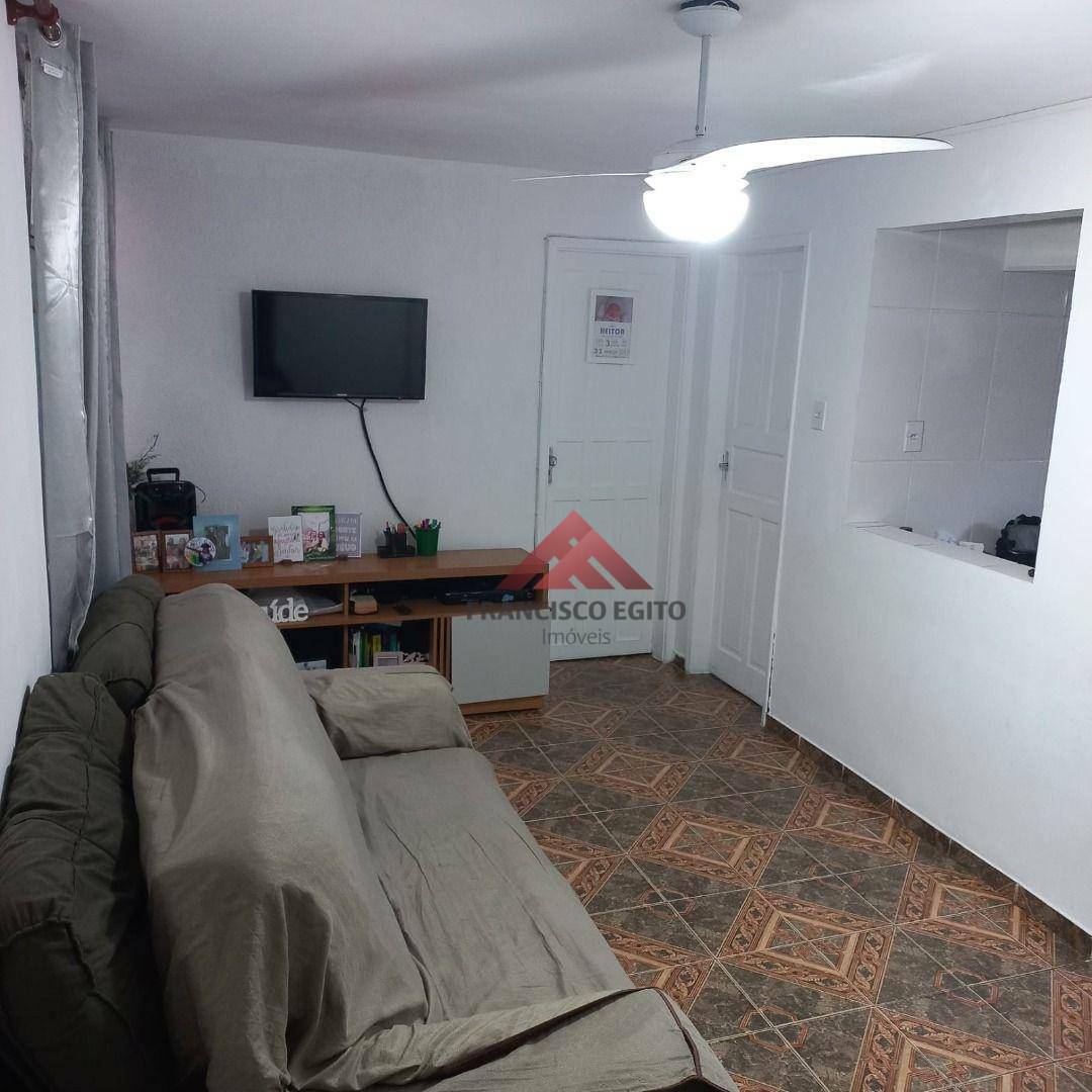 Apartamento à venda com 2 quartos, 42m² - Foto 2